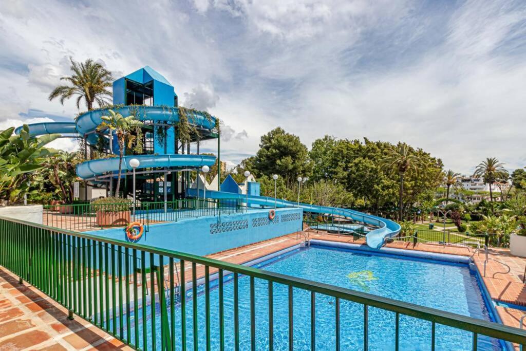 797 Holiday Rentals- Precioso Piso Con Vistas Al Jardin En Benalbeach Benalmádena Exteriér fotografie