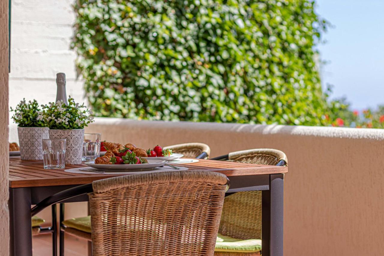 797 Holiday Rentals- Precioso Piso Con Vistas Al Jardin En Benalbeach Benalmádena Exteriér fotografie